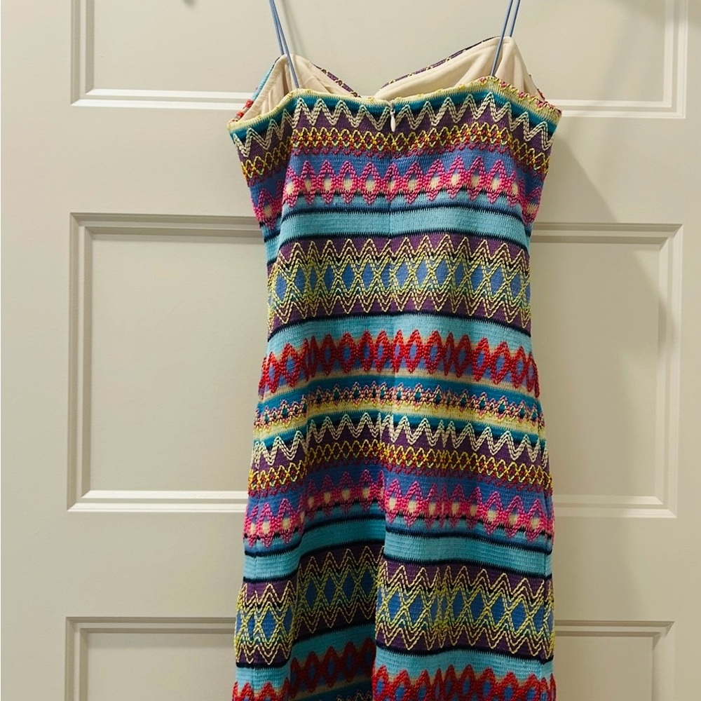 Colorful Zigzag Patterned Dress - Picture 2 of 2